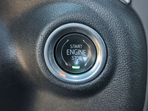 Used 2021 GMC Sierra 1500 Elevation image 19