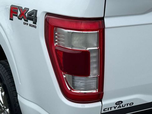 Used 2022 Ford F150 Lariat image 12