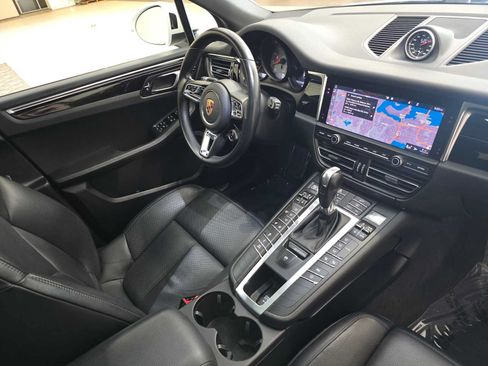 Used 2019 Porsche Macan S AWD/4WD image 30