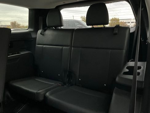 Used 2025 Hyundai Santa Fe SEL image 13