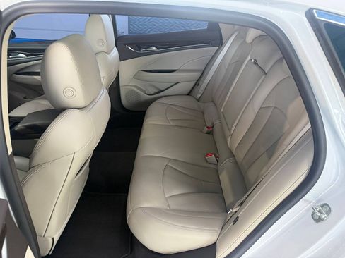 Used 2017 Buick LaCrosse Essence w/ Sun and Shade Package FWD image 27