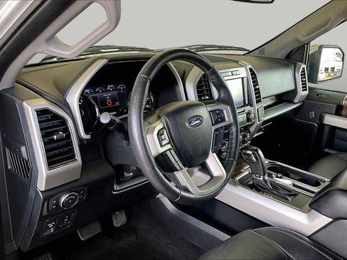 Used 2019 Ford F150 Lariat AWD/4WD image 17