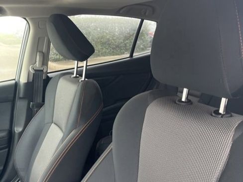 Used 2021 Subaru Crosstrek 2.0i Premium w/ Moonroof Package image 11