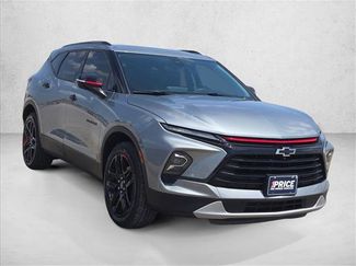Used 2024 Chevrolet Blazer LT w/ Sound & Technology Package FWD video 3