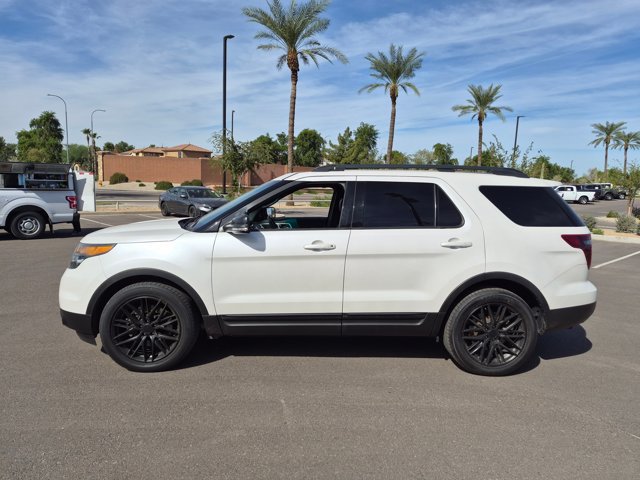 Used 2015 Ford Explorer Sport w/ Equipment Group 401A AWD/4WD image 5