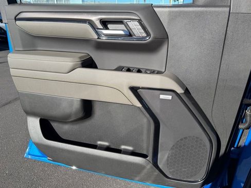 New 2026 Chevrolet Silverado 1500 ZR2 image 10