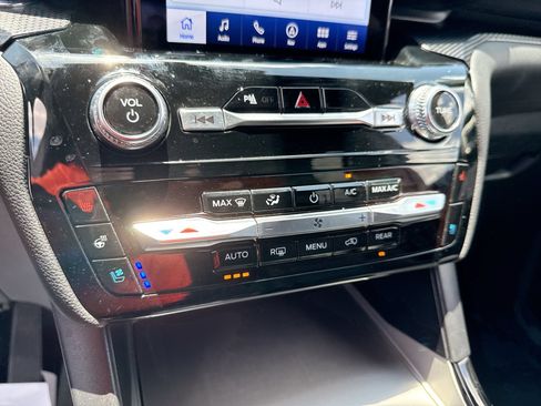 Used 2023 Ford Explorer ST w/ Equipment Group 401A AWD/4WD image 17