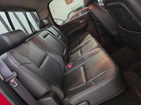 Used 2011 Chevrolet Silverado 3500 LTZ w/ Snow Plow Prep Package image 32