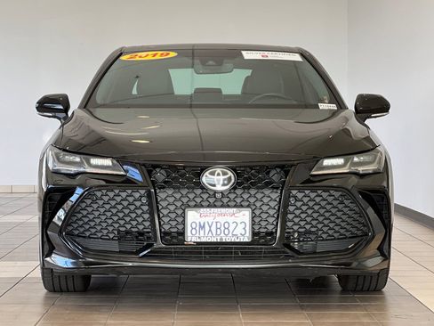 Certified 2019 Toyota Avalon Touring image 9