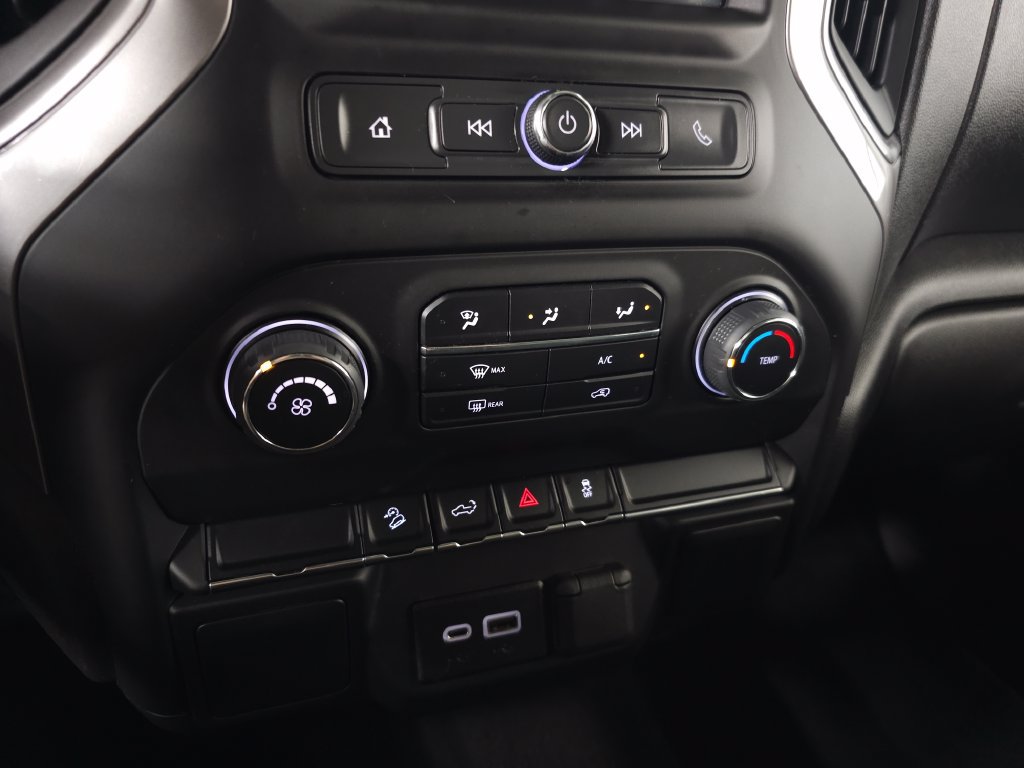 Used 2021 Chevrolet Silverado 1500 Custom Trail Boss w/ LPO, Dark Essentials Package AWD/4WD image 23