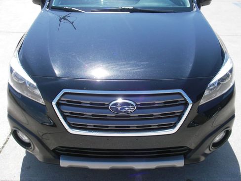 Used 2017 Subaru Outback 2.5i Touring w/ Popular Package #5A AWD/4WD image 13
