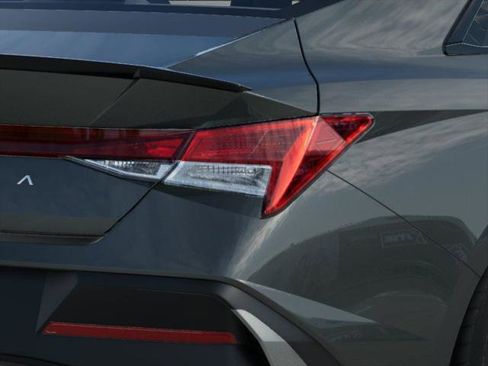 New 2026 Hyundai Elantra Sport image 10