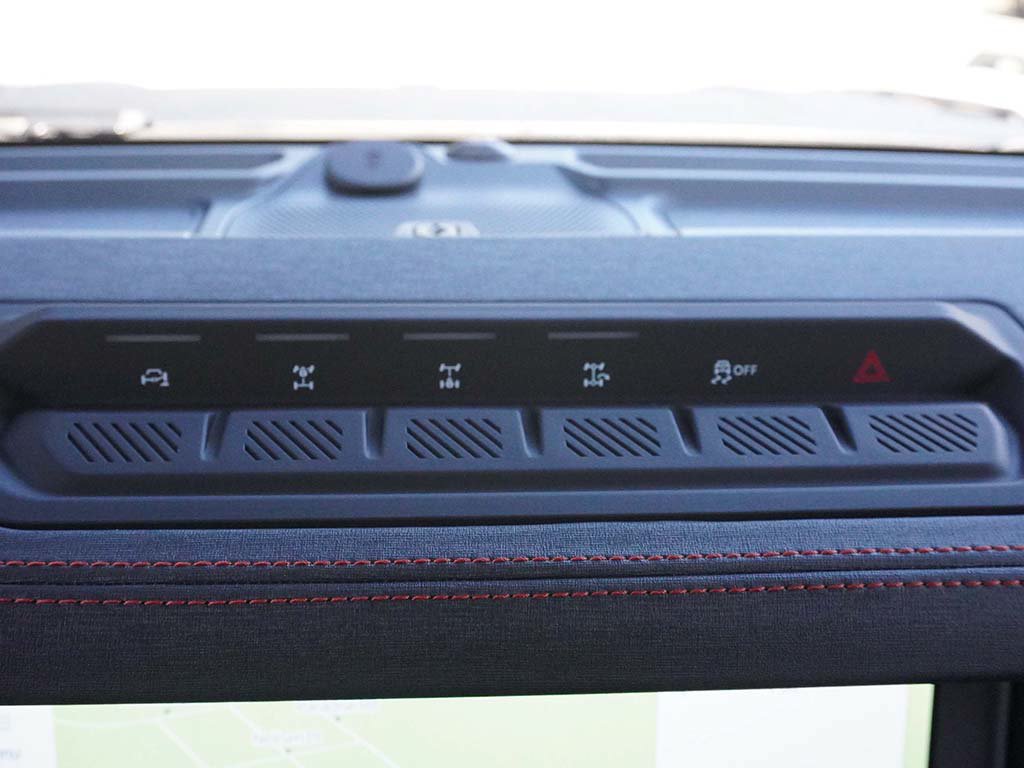 Used 2026 Ford Bronco Raptor w/ Interior Carbon Fiber Pack AWD/4WD image 52