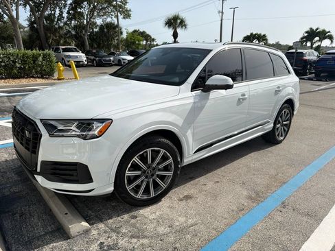 Certified 2022 Audi Q7 2.0T Premium Plus w/ Premium Plus Package AWD/4WD image 2