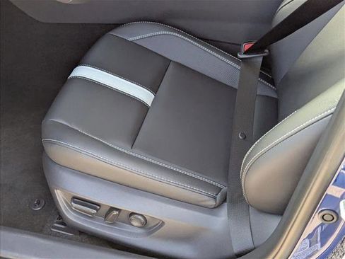 New 2026 Toyota Camry SE image 4