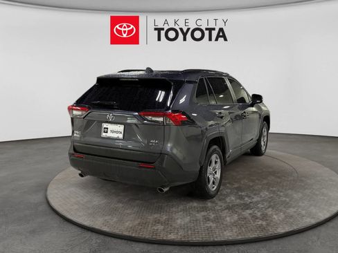 Used 2025 Toyota RAV4 XLE AWD/4WD image 8