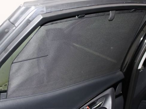 Used 2013 Hyundai Azera Limited w/ Technology Pkg image 18