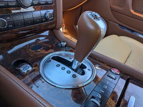 Used 2006 Bentley Flying Spur Flying Spur AWD/4WD image 11