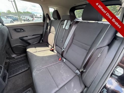 Used 2023 Nissan Rogue S AWD/4WD image 34