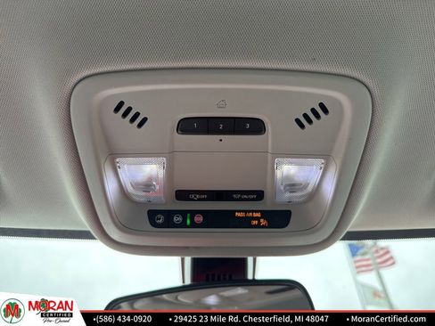 Used 2020 Chevrolet Traverse LT w/ LPO, Floor Liner Package image 22