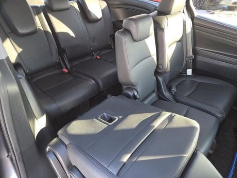 Used 2023 Honda Odyssey EX-L image 26