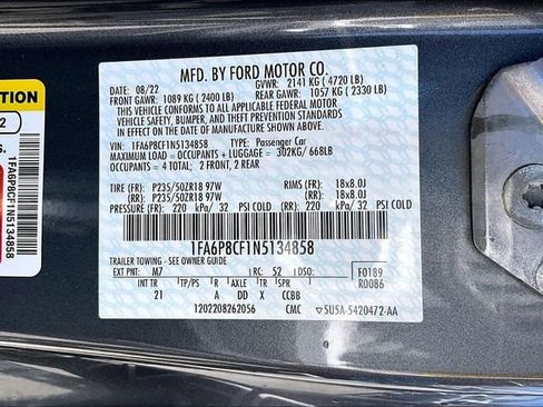 Used 2022 Ford Mustang GT RWD image 16