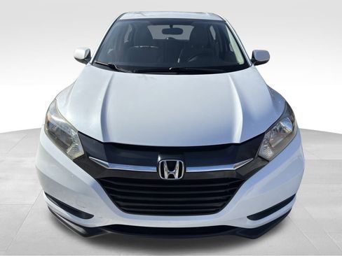 Used 2016 Honda HR-V LX image 8