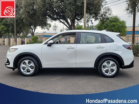 Used 2023 Honda HR-V LX image 6