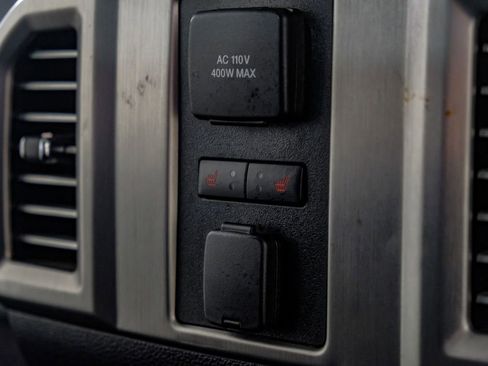 Used 2017 Ford F250 Platinum w/ Platinum Ultimate Package AWD/4WD image 34
