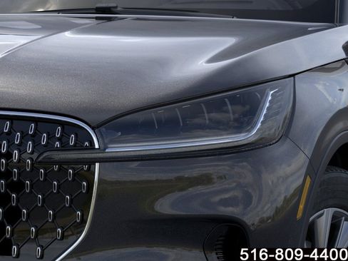 Used 2026 Lincoln Aviator AWD image 19