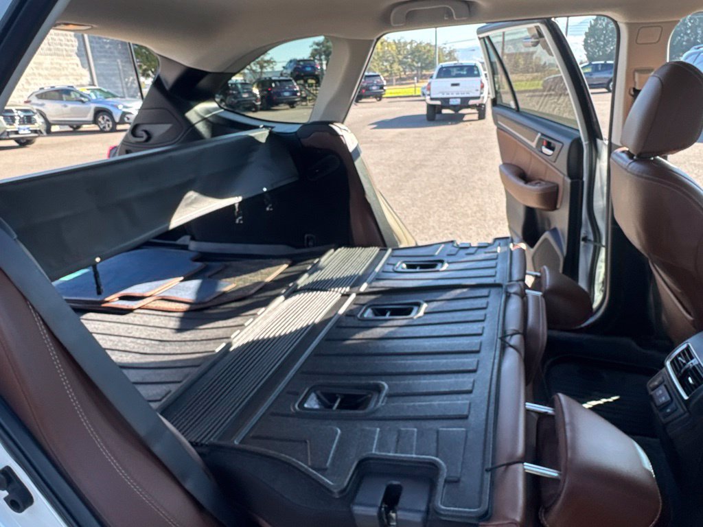 Used 2019 Subaru Outback 2.5i Touring AWD/4WD image 18