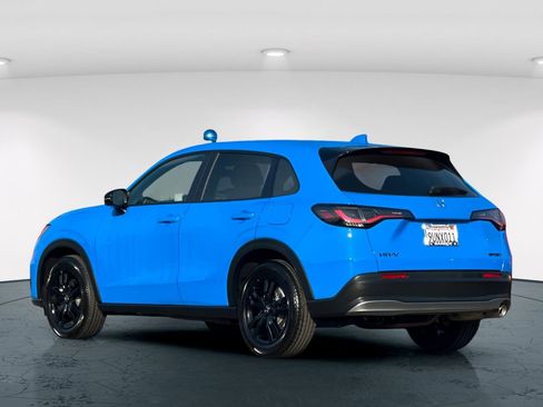 Certified 2026 Honda HR-V Sport image 4