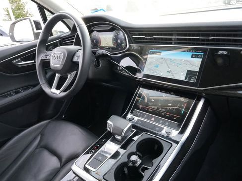 Used 2024 Audi Q7 3.0T Premium Plus image 14