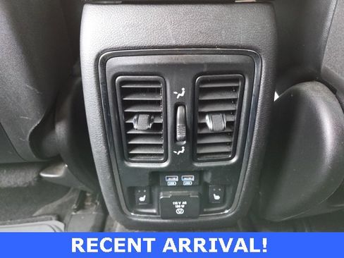 Used 2015 Dodge Durango Limited image 46