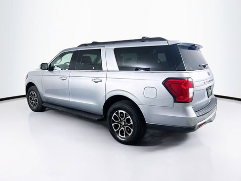 Used 2024 Ford Expedition Max XLT image 5