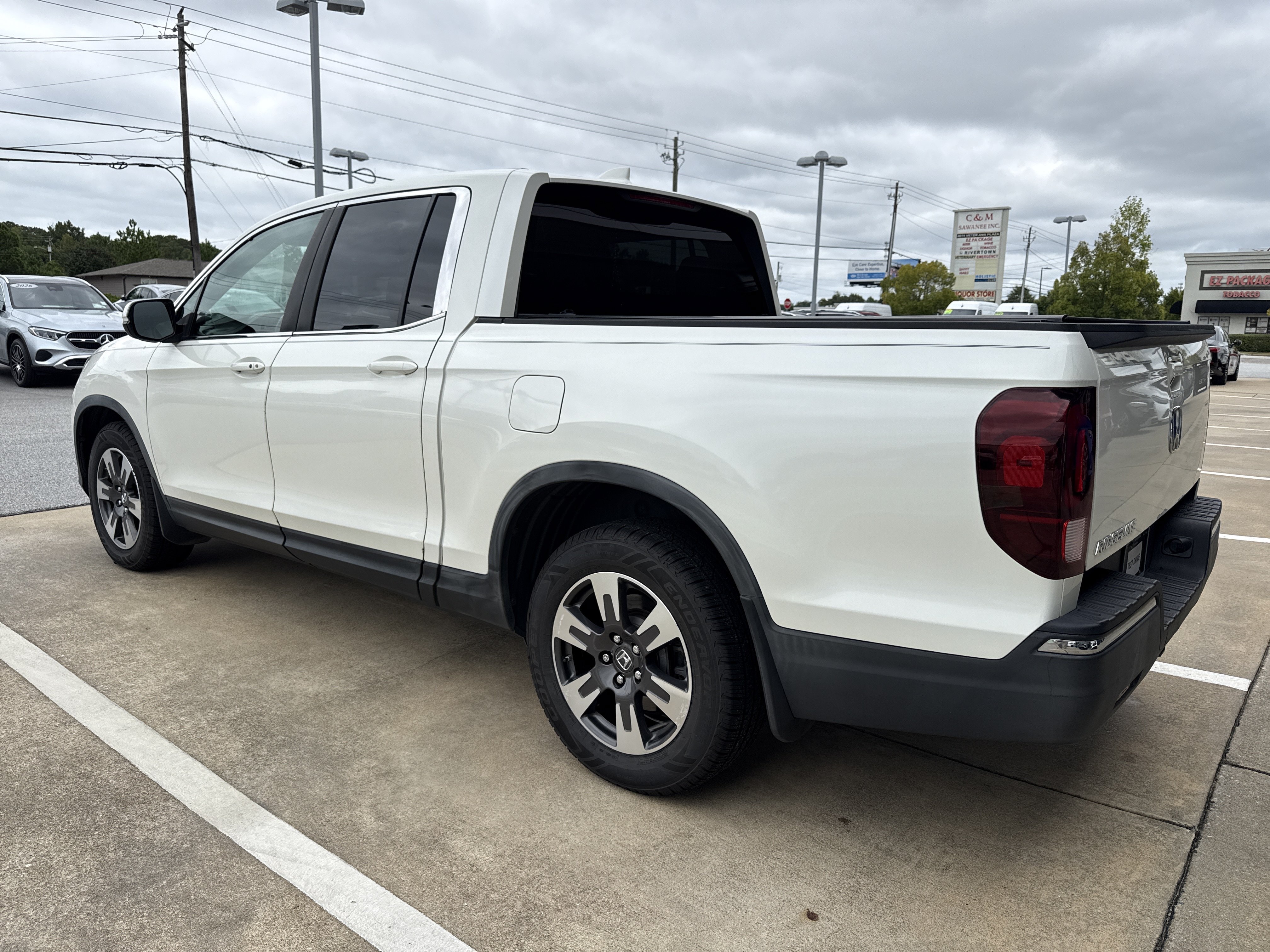 Used 2017 Honda Ridgeline RTL-T image 8