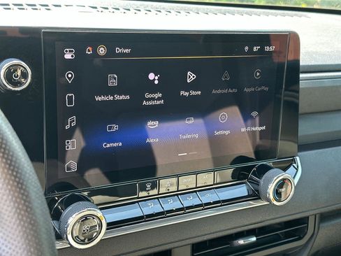 Used 2024 Chevrolet Colorado Trail Boss w/ Technology Package image 29