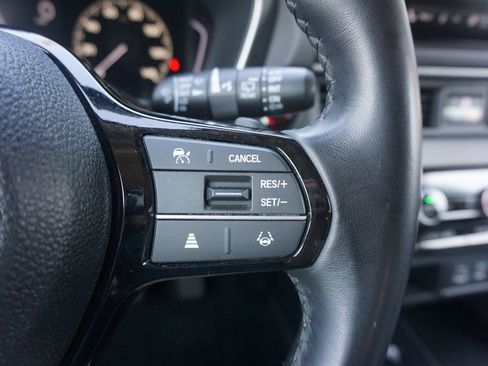 Used 2023 Honda Pilot EX-L image 9