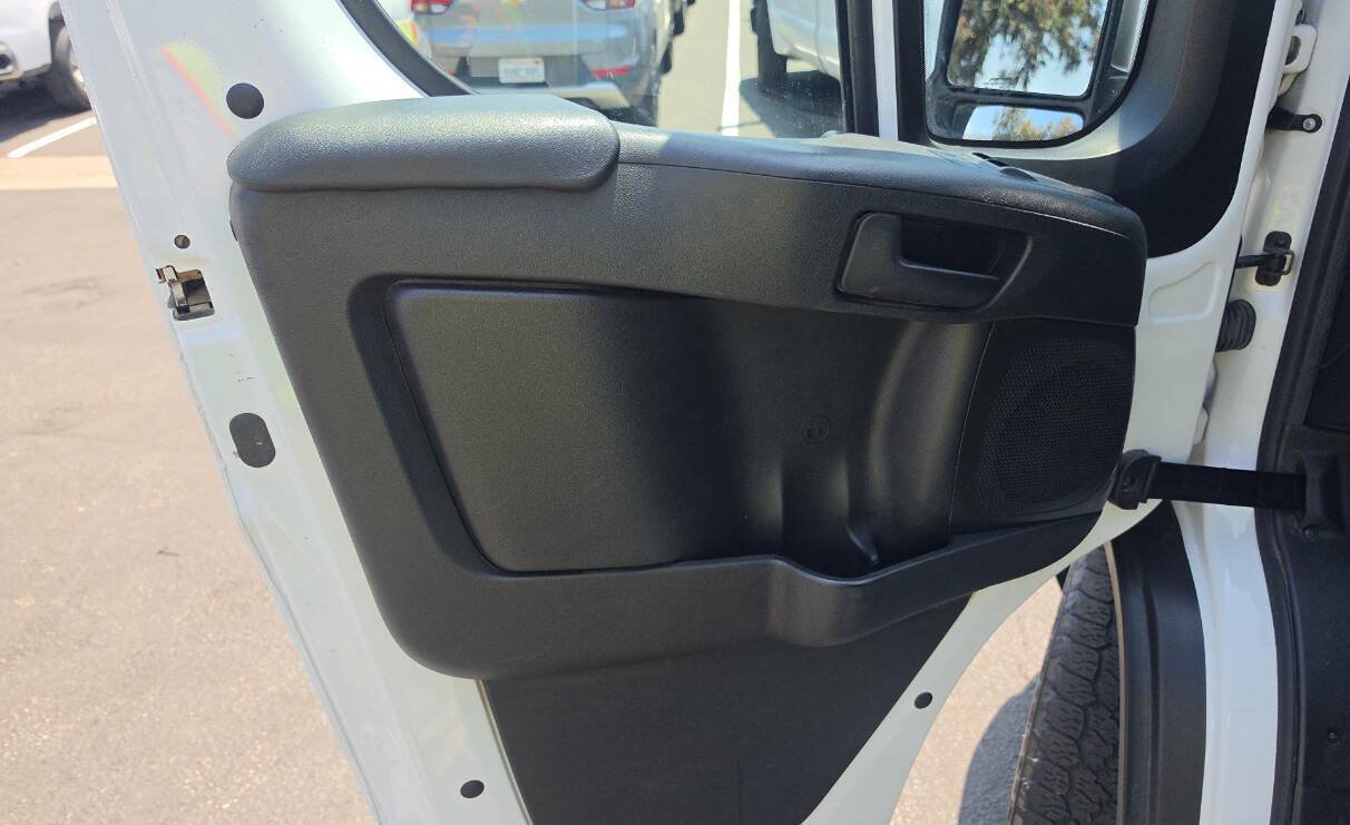 Used 2023 RAM ProMaster 2500 FWD image 10