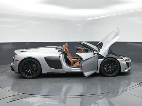 Used 2021 Audi R8 V10 performance image 66