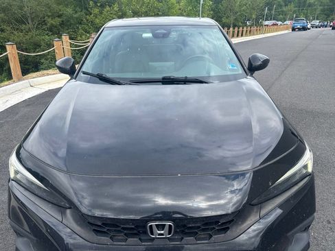 Used 2023 Honda Civic Sport Touring image 2