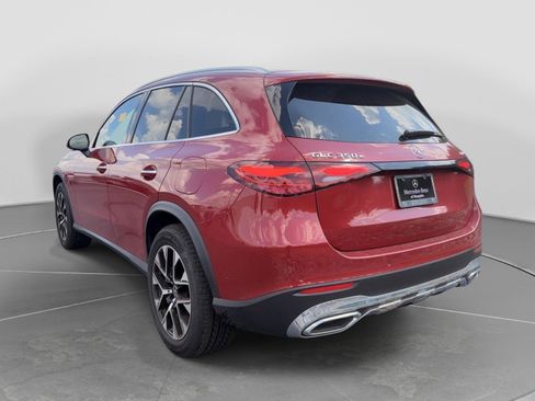 Used 2026 Mercedes-Benz GLC 350e 4MATIC image 2