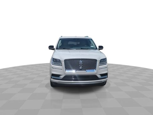 Used 2021 Lincoln Navigator L Reserve AWD/4WD image 3