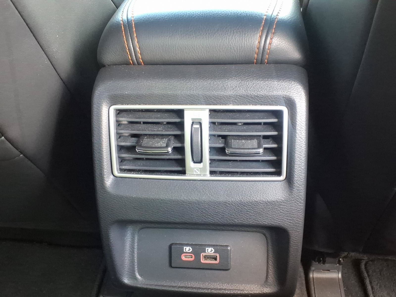 Used 2021 Nissan Maxima SR w/ Sport Mat Group FWD image 16