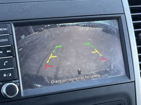 Used 2020 Nissan Frontier SV image 28