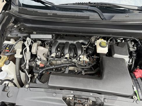 Used 2019 Nissan Pathfinder SV w/ Rock Creek Edition AWD/4WD image 25
