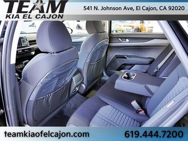 New 2026 Kia K5 LXS FWD image 19