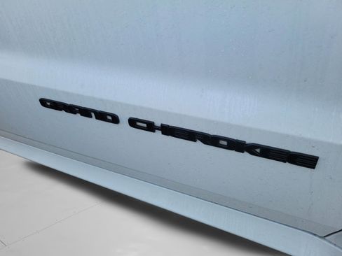 Used 2021 Jeep Grand Cherokee High Altitude image 16