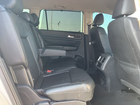 Used 2019 Volkswagen Atlas SE AWD/4WD image 29