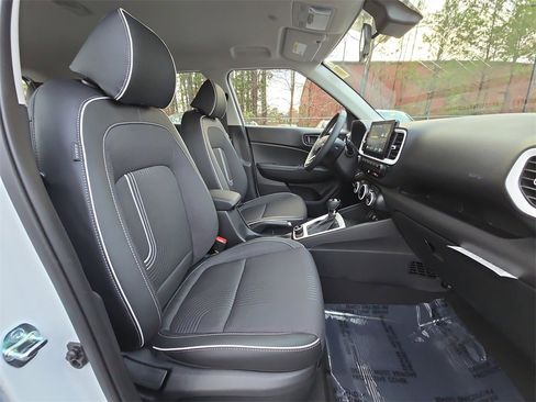 New 2026 Hyundai Venue SEL image 10
